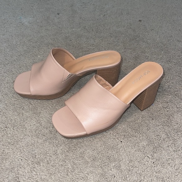Nude Block Heels size 9 - Picture 2 of 5